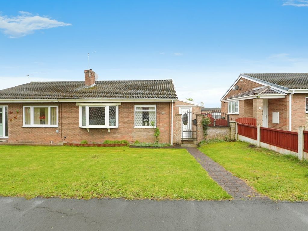 2 bed semidetached bungalow for sale in Tom Wood Ash Lane, Upton