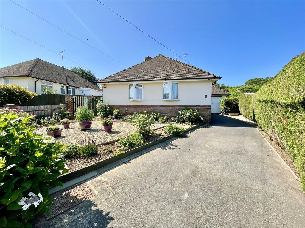 3 bed detached bungalow for sale in St. Peters Crescent, BexhillOnSea