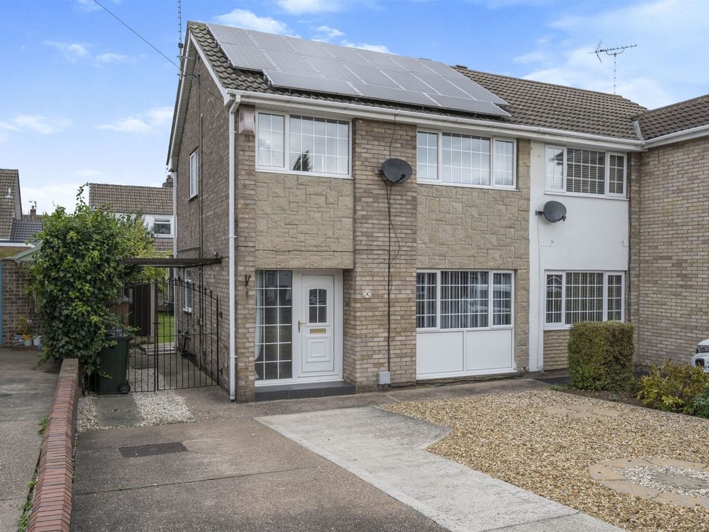 3 bed semidetached house for sale in Cambourne Close, AdwickLeStreet
