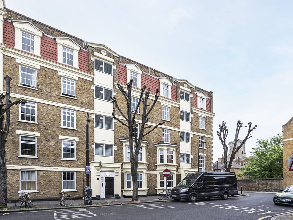 2 bed flat to rent in Ainsley Street, Bethnal Green, London E2 Zoopla