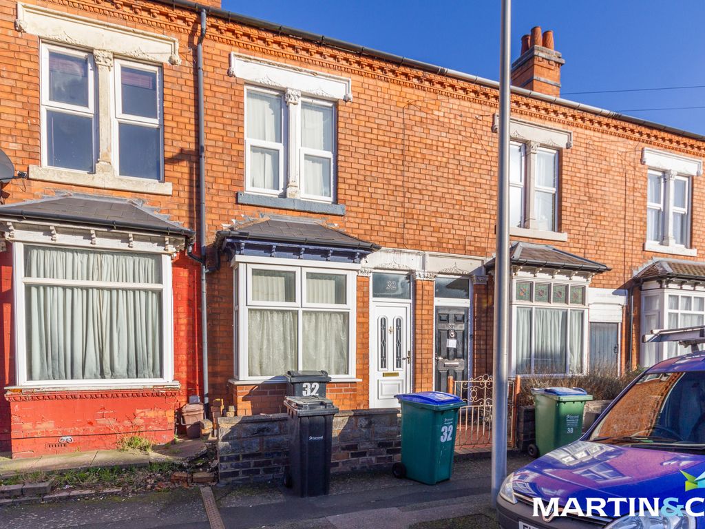 2 bed terraced house to rent in Rawlings Road, Bearwood B67, £875 pcm