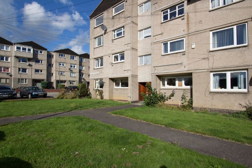 2 bed flat to rent in Saughton Mains Terrace, Saughton, Edinburgh EH11