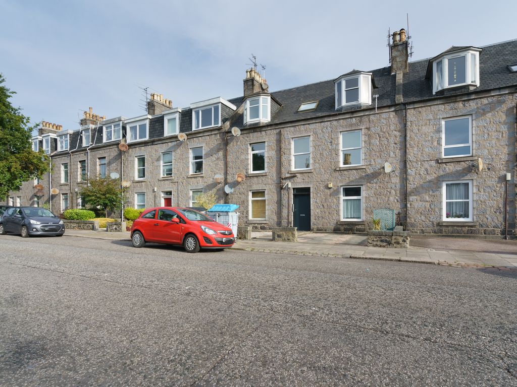 1 bed flat to rent in Holburn Road, Aberdeen AB10, £575 pcm Zoopla