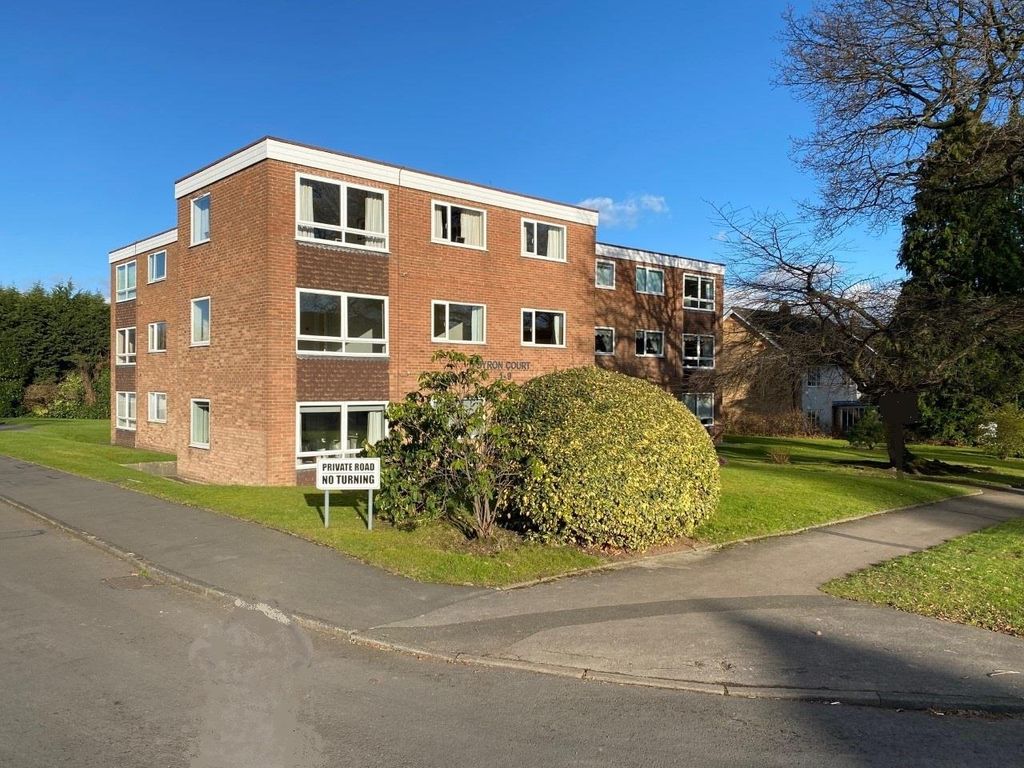 2 bed flat for sale in Byron Court, Longdon Road, Knowle, Solihull B93