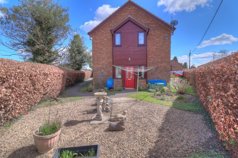 2 bed property for sale in Old School Close, Stokenchurch, High