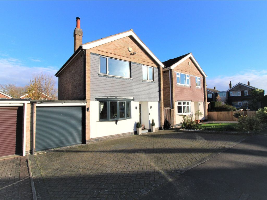 3 bed detached house for sale in Oakfield Crescent, Blaby, Leicester