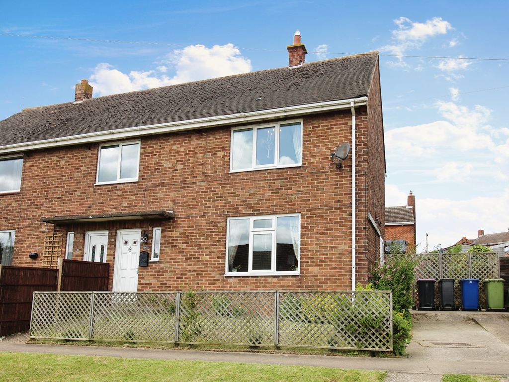 3 bed semidetached house for sale in Dale View Road, Brookenby