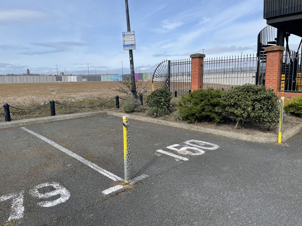Property for sale in Car Parking, Waterloo Dock, Merseyside L3, £17,000 Zoopla