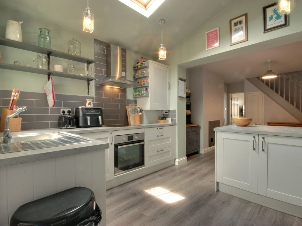 2 bed terraced house for sale in Holme Church Lane, Beverley HU17, £150,000 Zoopla