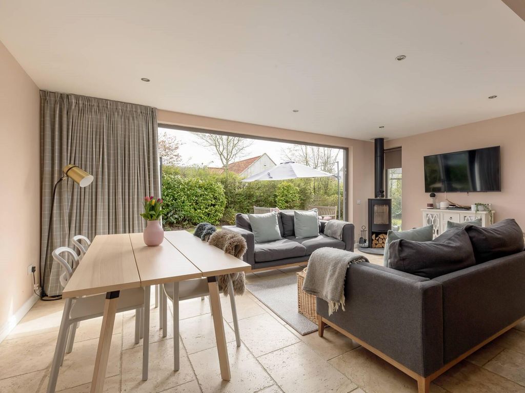 5 bed semidetached house for sale in Ormiston Farm Steadings