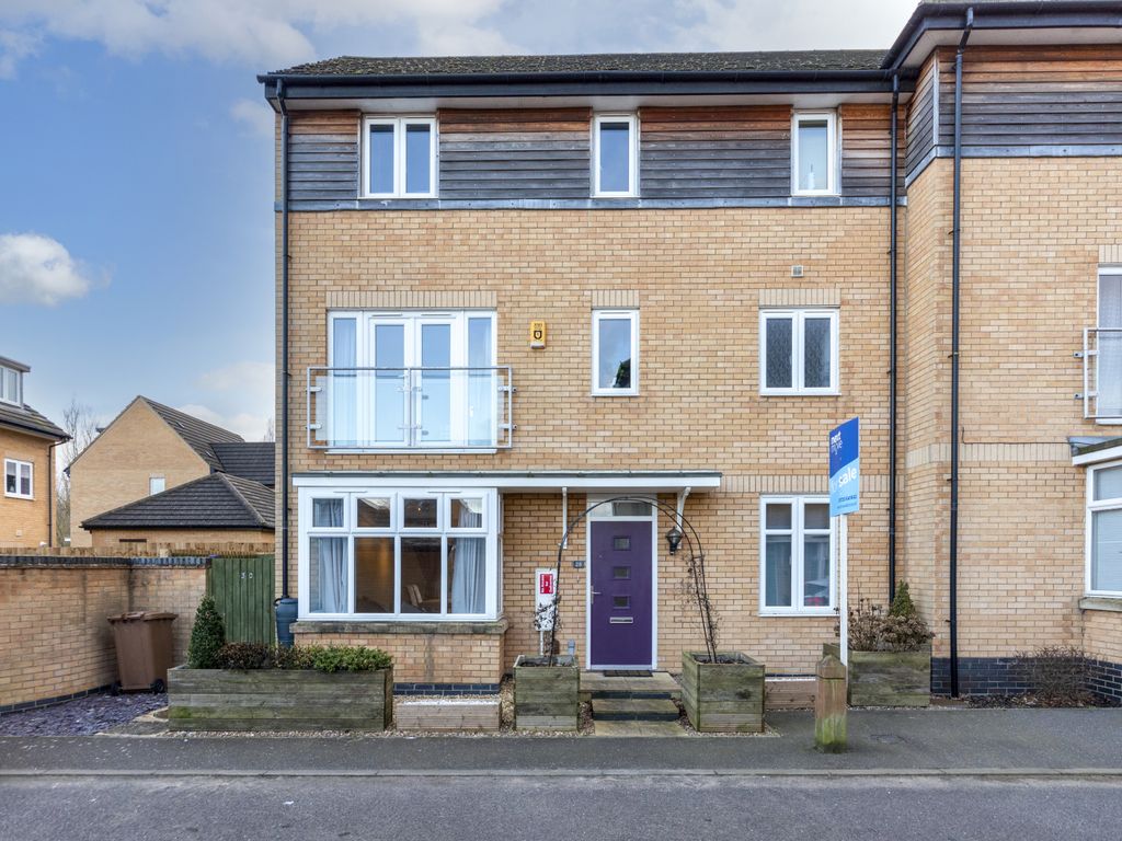 5 bed semidetached house for sale in Coppen Road, Hampton Vale