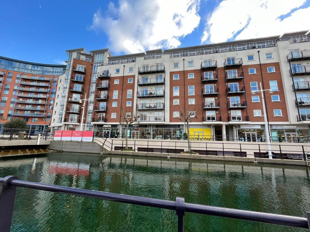 1 bed flat for sale in The Canalside, Gunwharf Quays, Portsmouth PO1