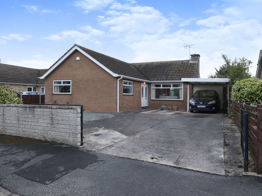3 bed detached bungalow for sale in Minster Road, Misterton, Doncaster