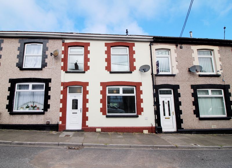 3 bed terraced house for sale in Wood Street, Cilfynydd, Pontypridd CF37 Zoopla