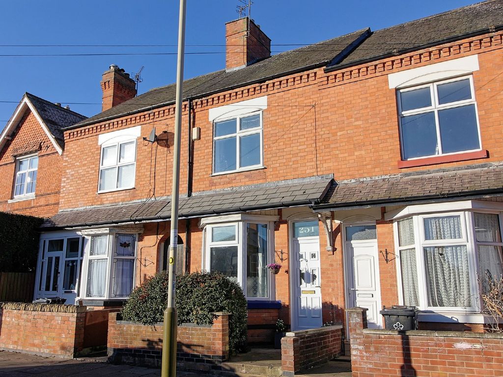 3 bed terraced house for sale in Milligan Road, Leicester LE2, £210,000