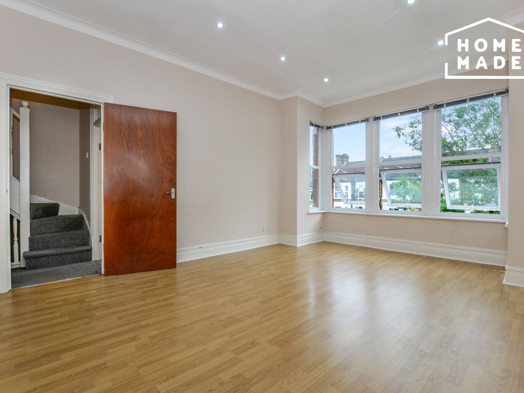 3 bed to rent in Hainault Road, Leytonstone E11 Zoopla