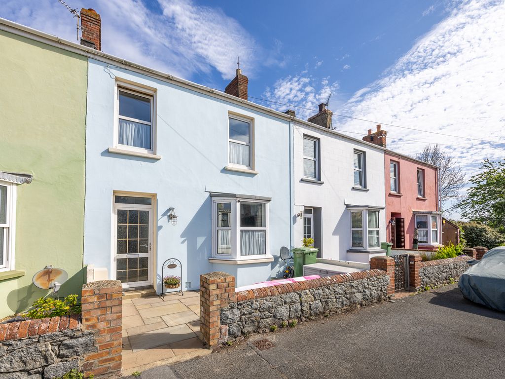 2 bed terraced house for sale in Kimberley Avenue, St. Sampson