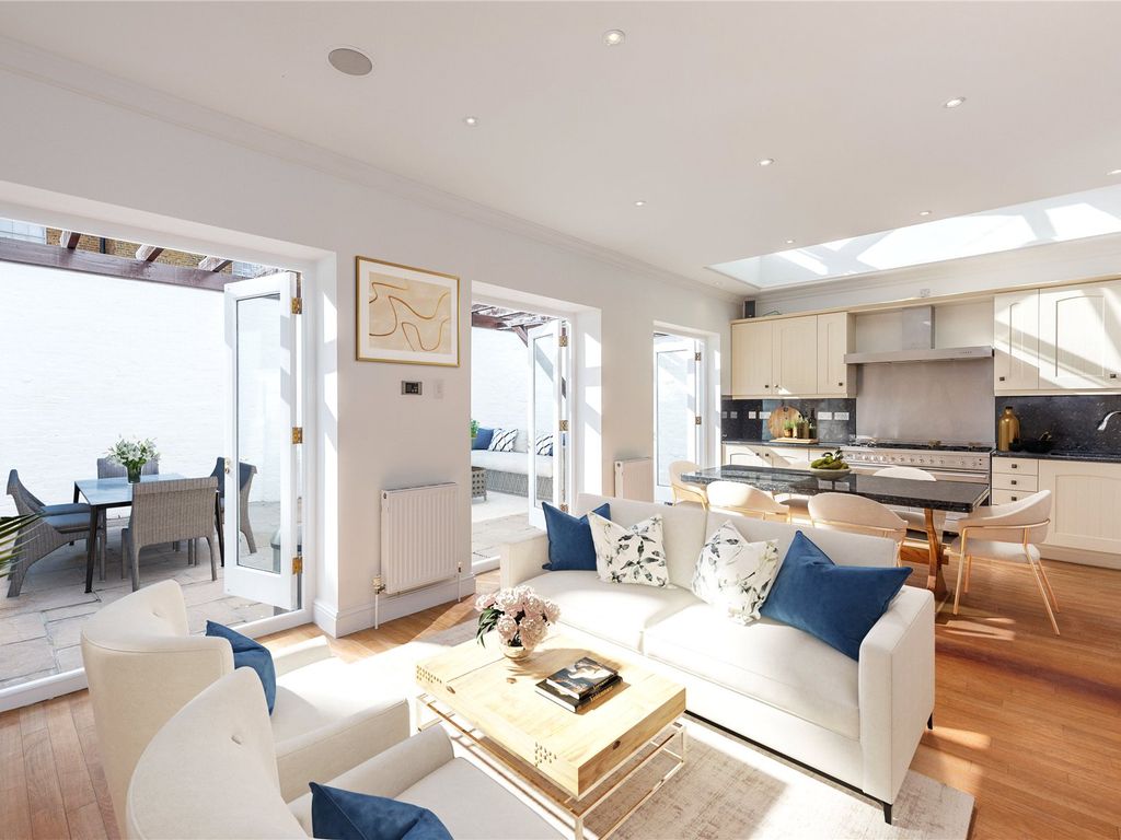 Moore Street, London SW3