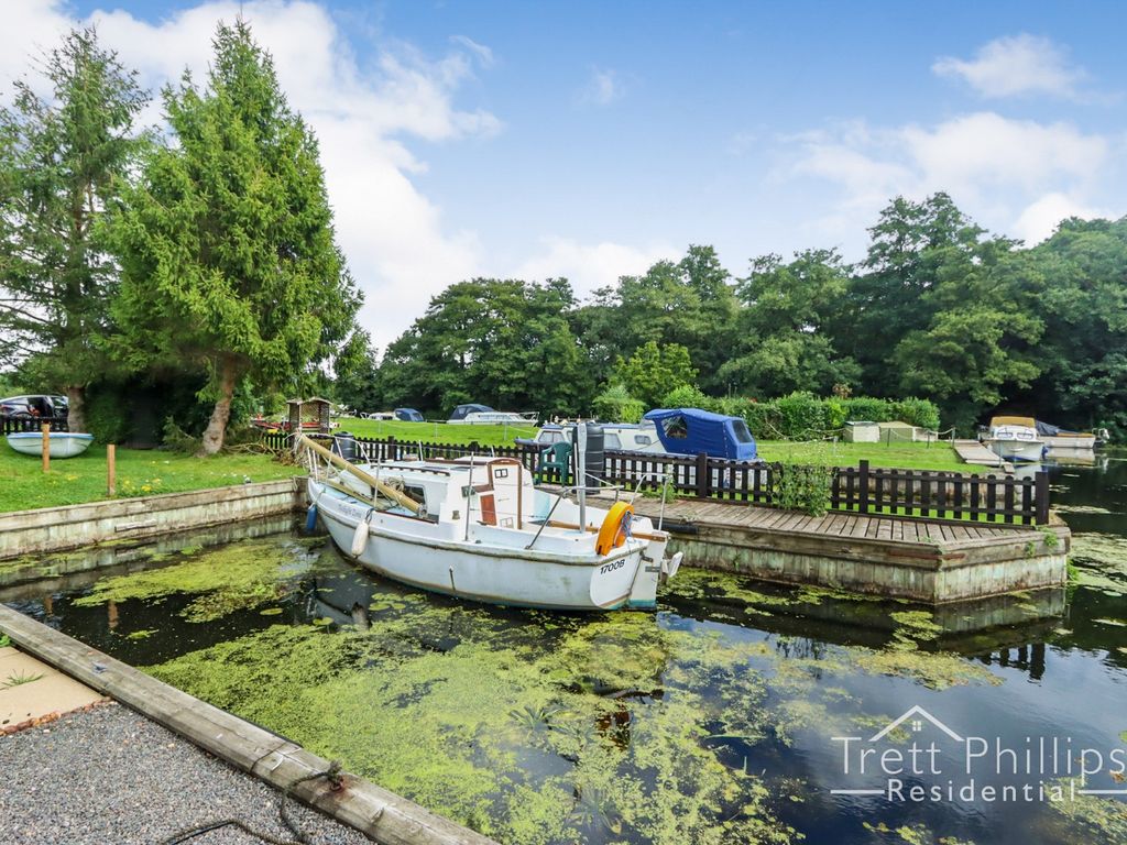 Land for sale in Tylers Cut Dilham, Dilham Marina North Walsham