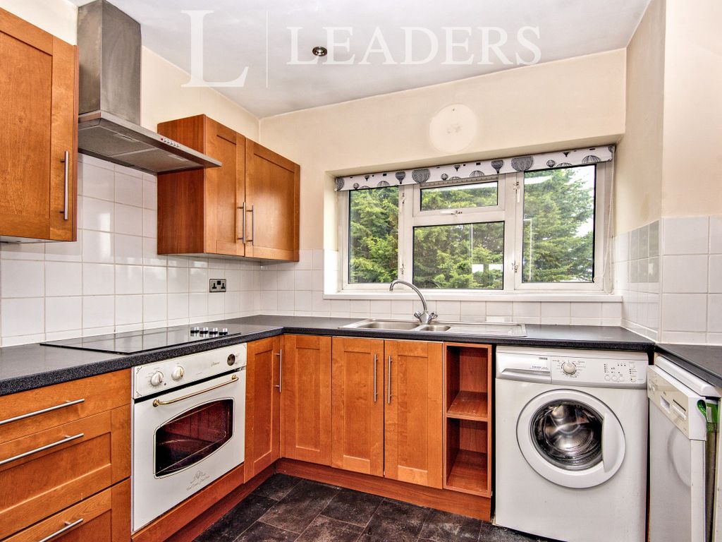 1 bed flat to rent in Rochford Garden Way, Rochford SS4 Zoopla