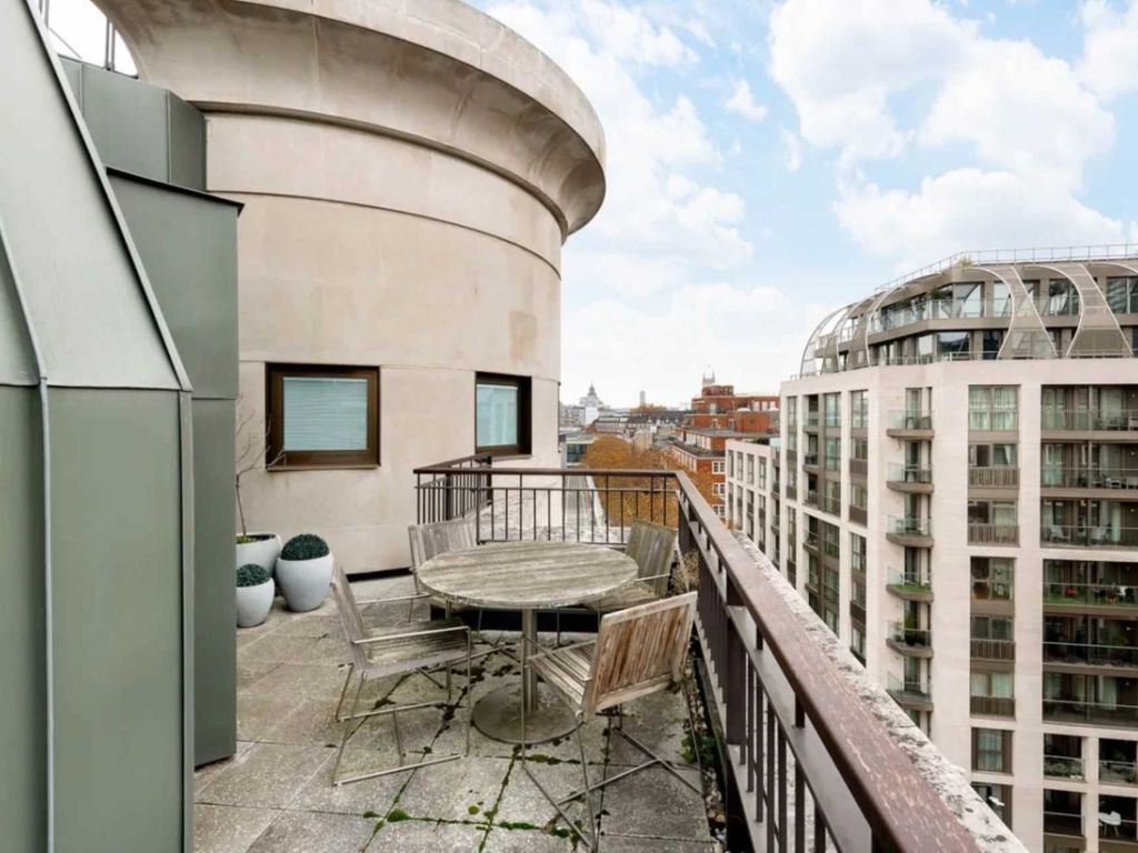 Marsham Street, Fitzrovia SW1P