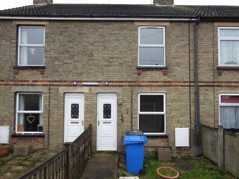 3 bed terraced house to rent in London Road, Gisleham, Lowestoft NR33