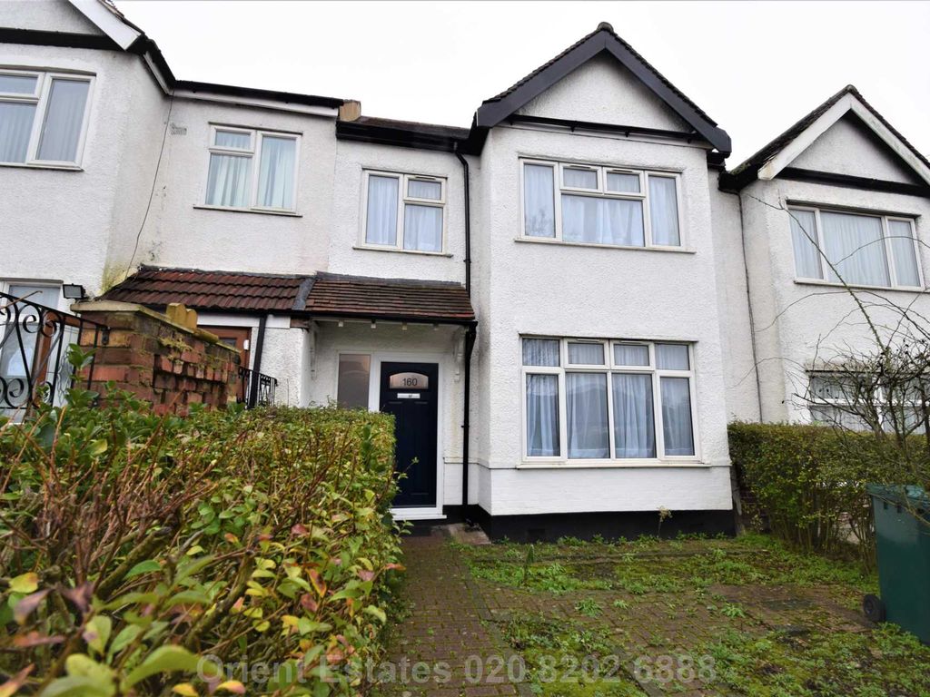 3 bed terraced house for sale in Park Road, Hendon NW4 Zoopla