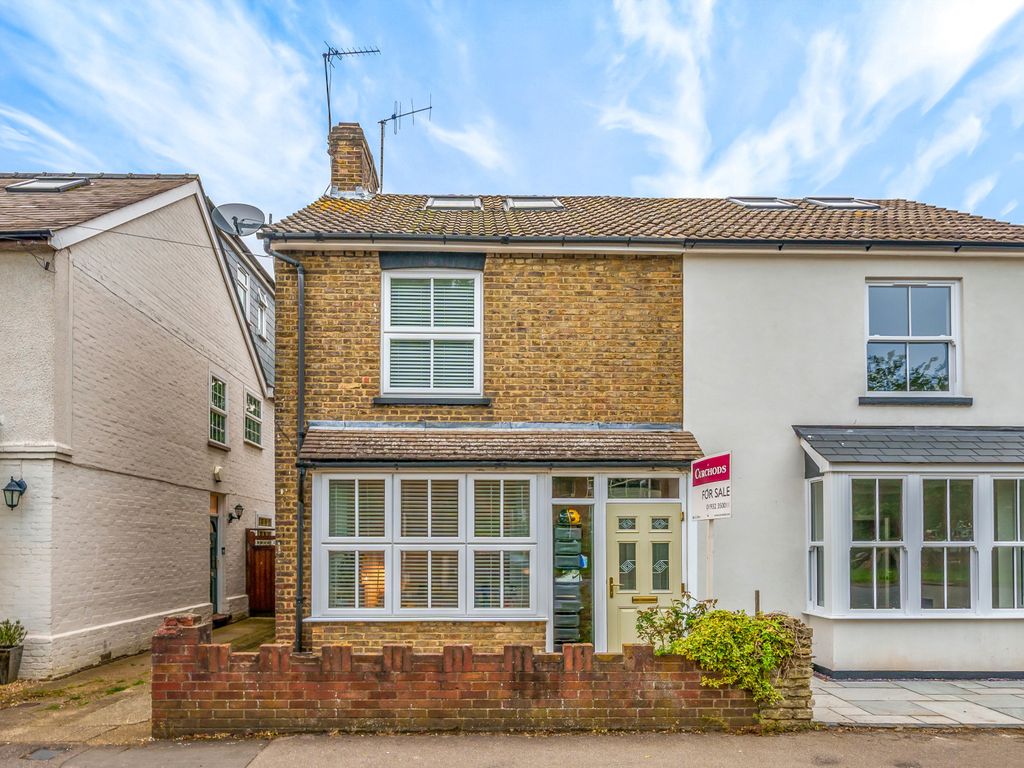 3 bed semidetached house for sale in Station Road, West Byfleet KT14