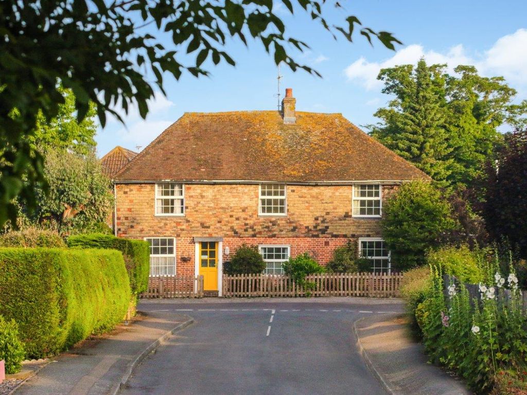 4 bed detached house for sale in Lees Road, Brabourne Lees TN25 Zoopla