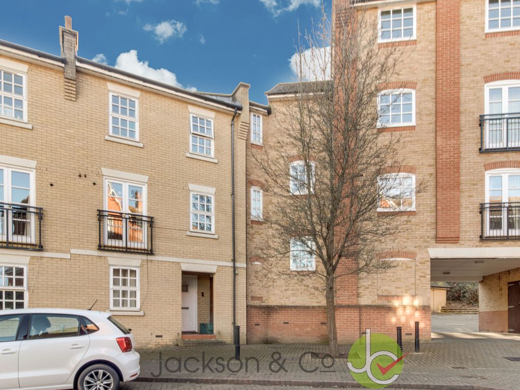 5 bed town house for sale in Albany Gardens, Colchester, Essex CO2 Zoopla