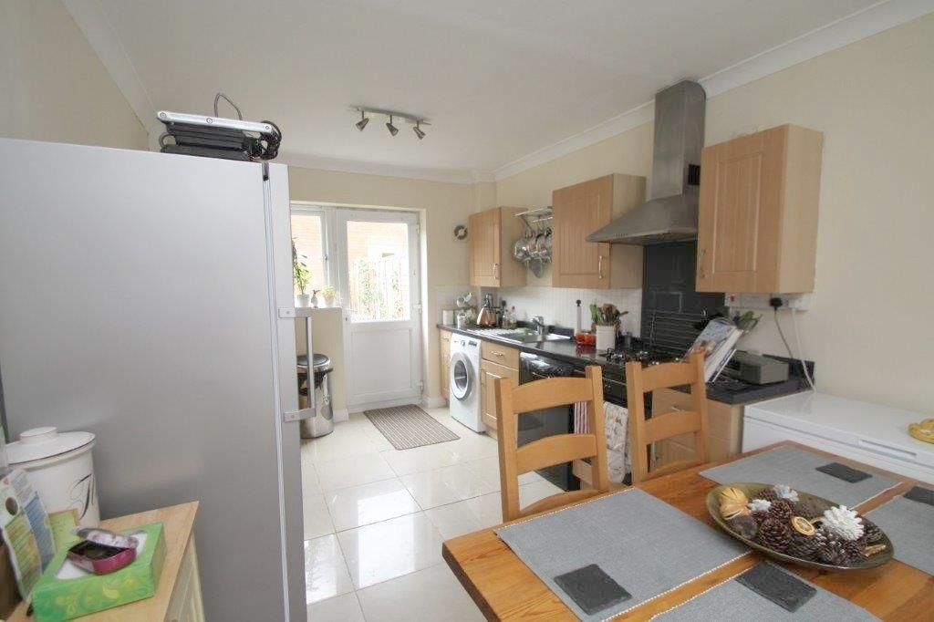 3 bed terraced house to rent in Beauchamp Road, Walton Cardiff, Tewkesbury GL20 Zoopla