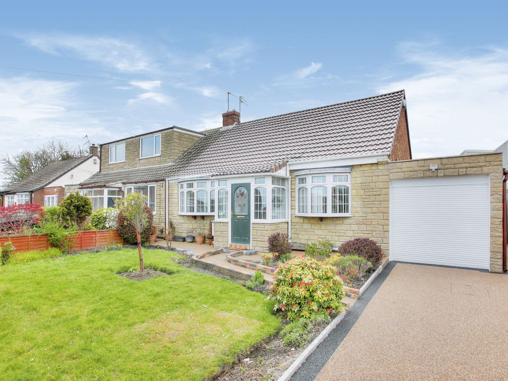 2 bed bungalow to rent in Angerton Avenue, Shiremoor, Newcastle Upon