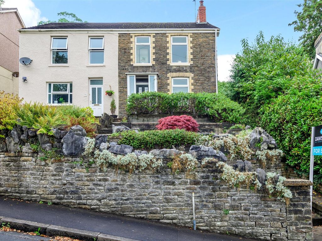 3 bed semidetached house for sale in Western Road, Clydach, Swansea
