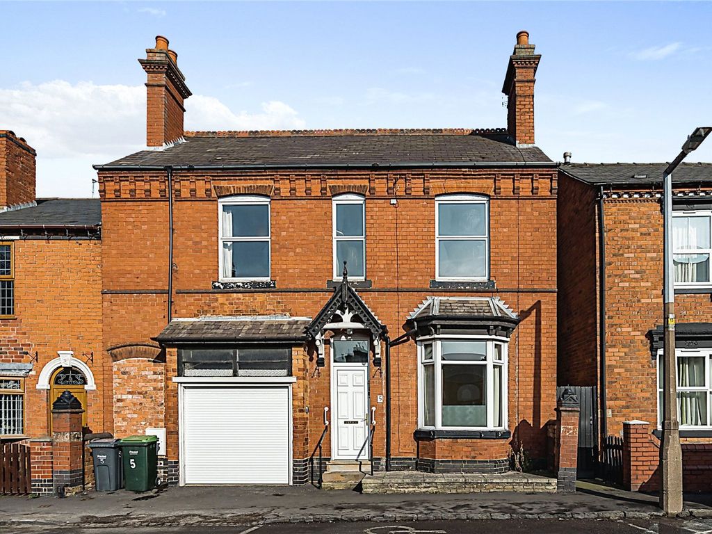 4 bed detached house for sale in Beeches Road, Rowley Regis, West