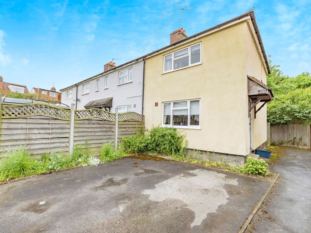 2 bed end terrace house for sale in Palmer Avenue, Bushey WD23, £