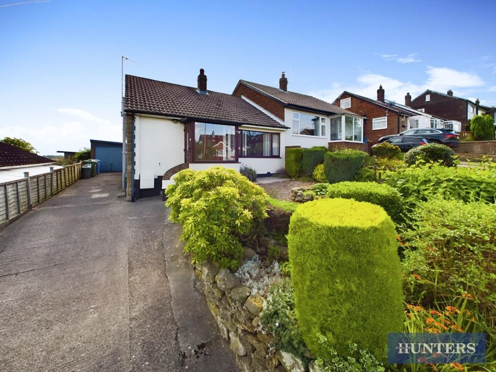 3 bed semidetached bungalow for sale in Moor Lane, Newby, Scarborough