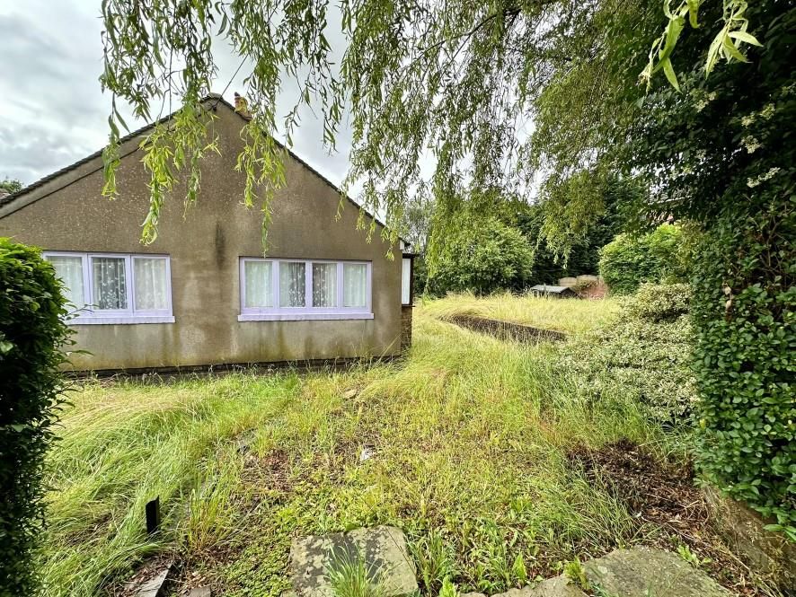 3 bed detached bungalow for sale in Foxlands Close, Bucknall, StokeOn