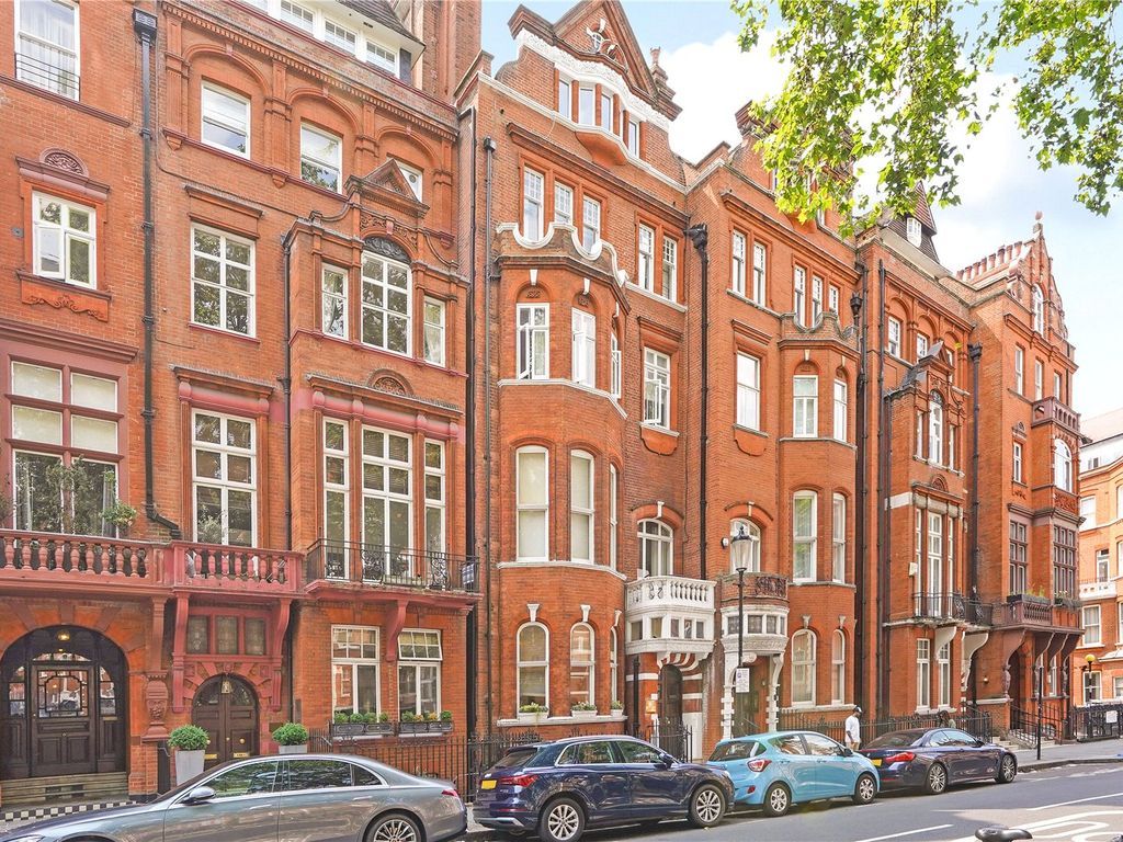 2 bed flat for sale in Cadogan Gardens, Chelsea, London SW3, £795,000