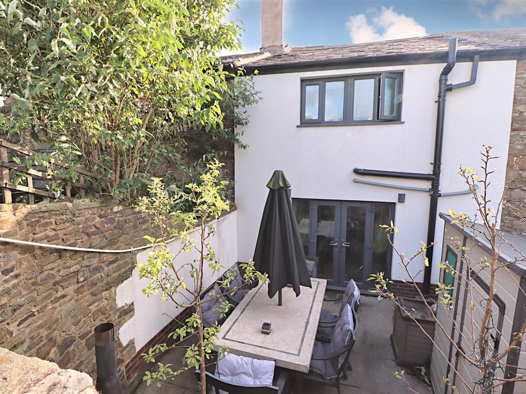 2 bed property for sale in Barons Fold, Hoddlesden, Darwen BB3 Zoopla