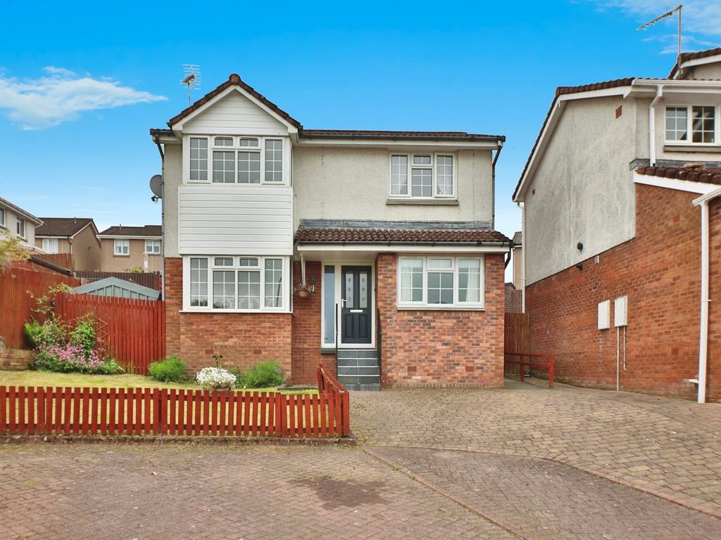 4 bed detached house for sale in Myreton Drive, Bannockburn, Stirling