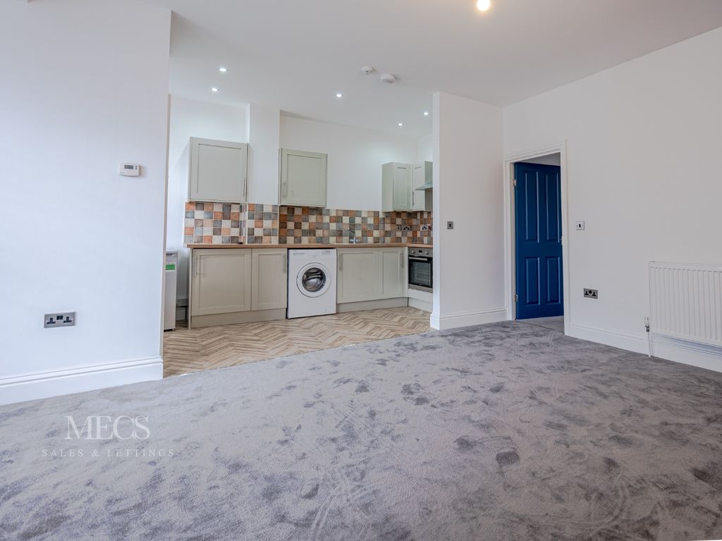 2 bed flat to rent in Alcester Road, Moseley, Birmingham B13 Zoopla