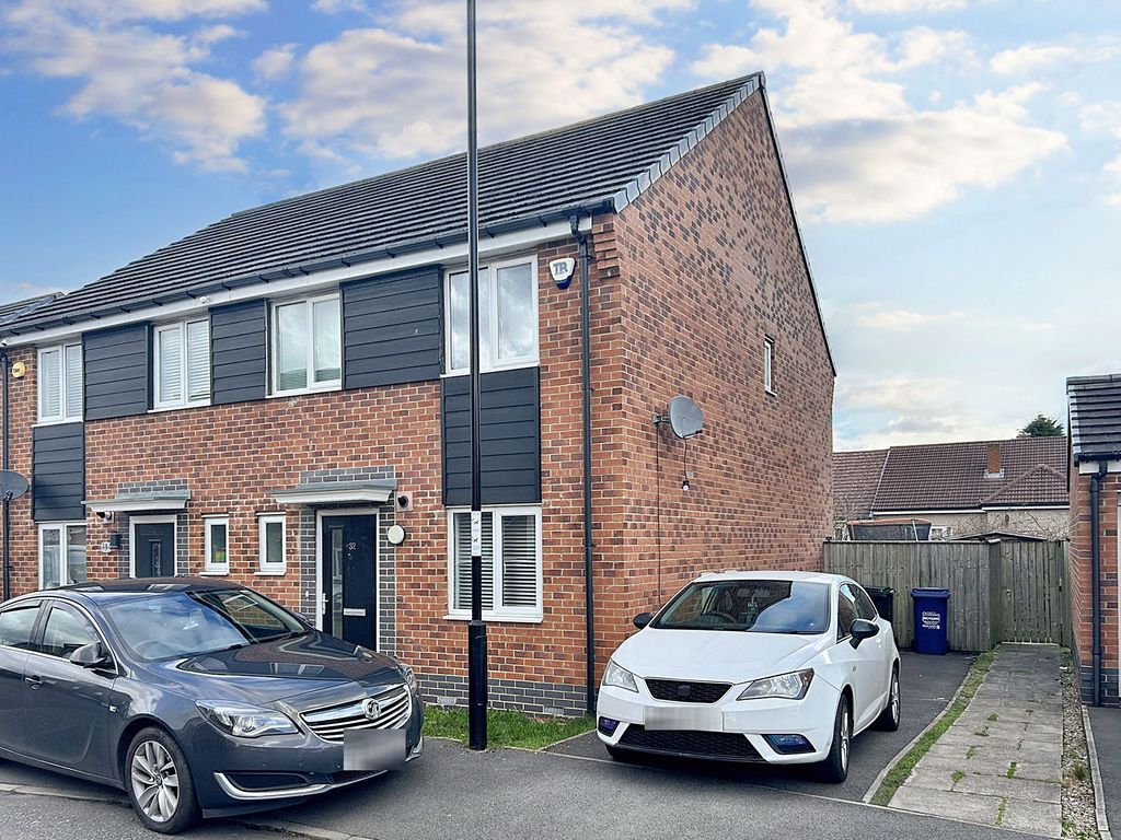 3 bed semidetached house for sale in Friars Way, Newcastle Upon Tyne