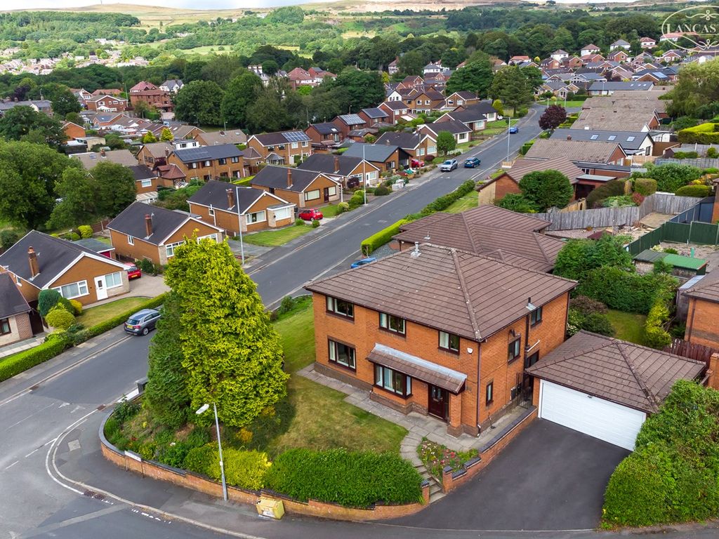 5 bed detached house for sale in Kensington Drive, Horwich, Bolton BL6