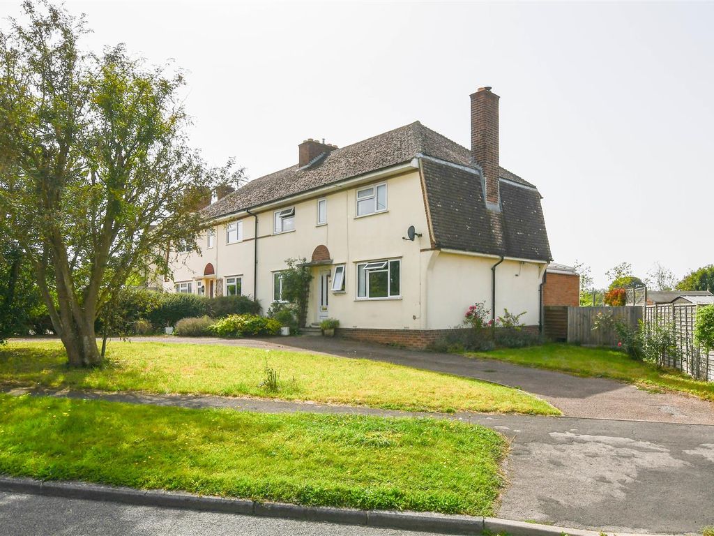 4 bed semidetached house for sale in Maryland Avenue, Swaffham Bulbeck