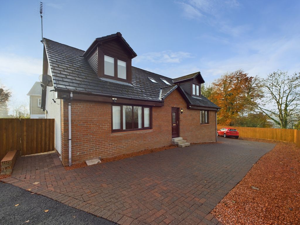 4 bed detached house for sale in Bank Avenue, Cumnock KA18, £275,000