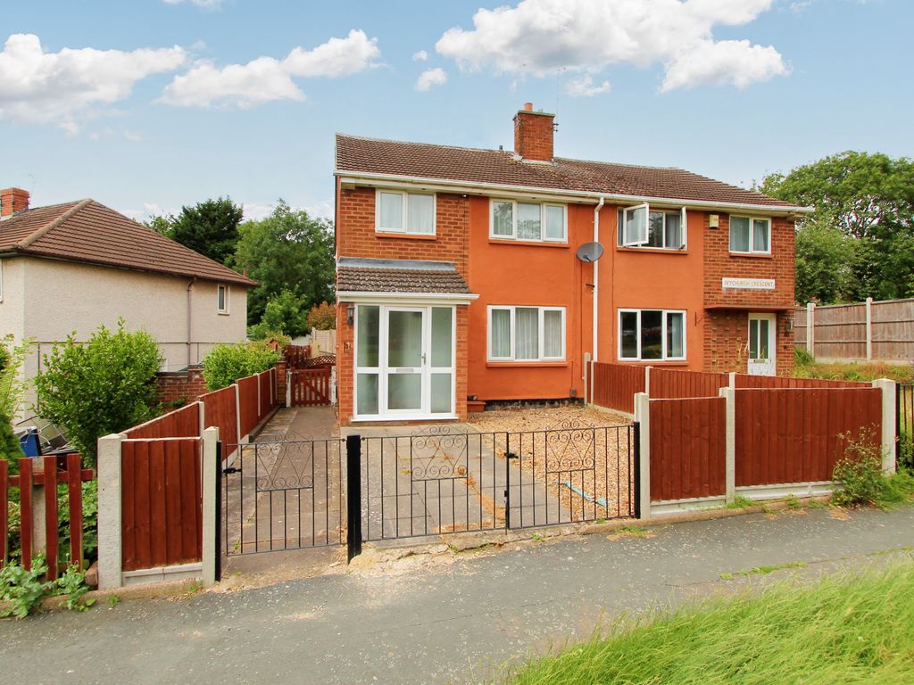 3 bed semidetached house for sale in Ivychurch Crescent, Netherhall