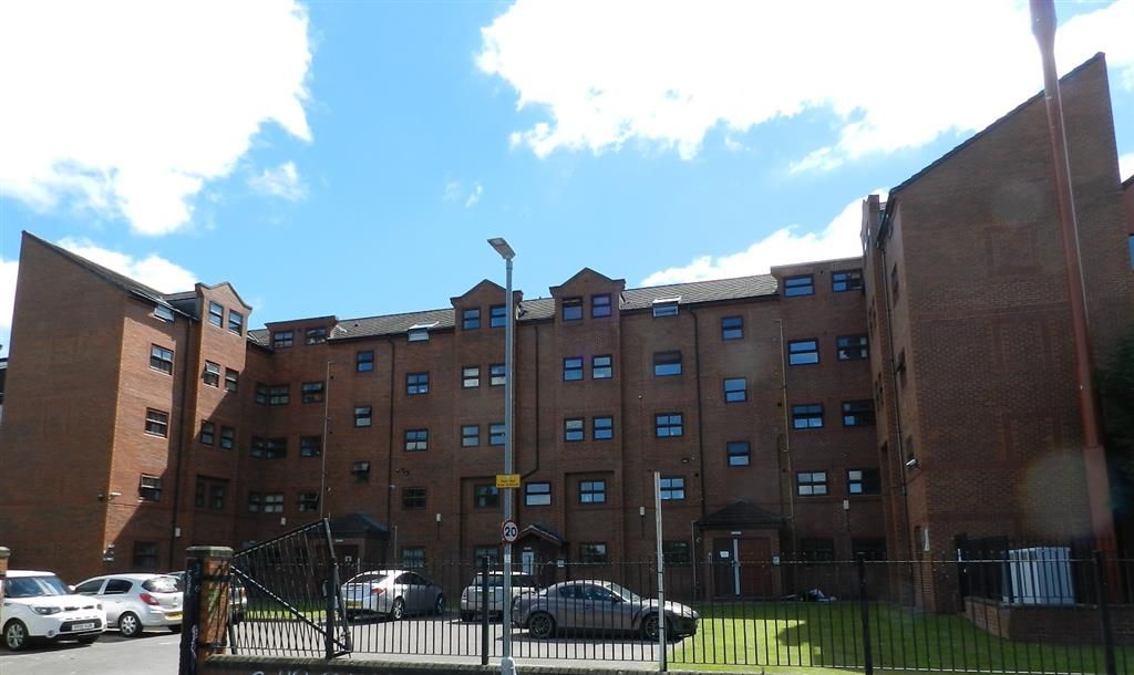4 bed flat for sale in Belle Vue Road, Hyde Park, Leeds LS3 Zoopla