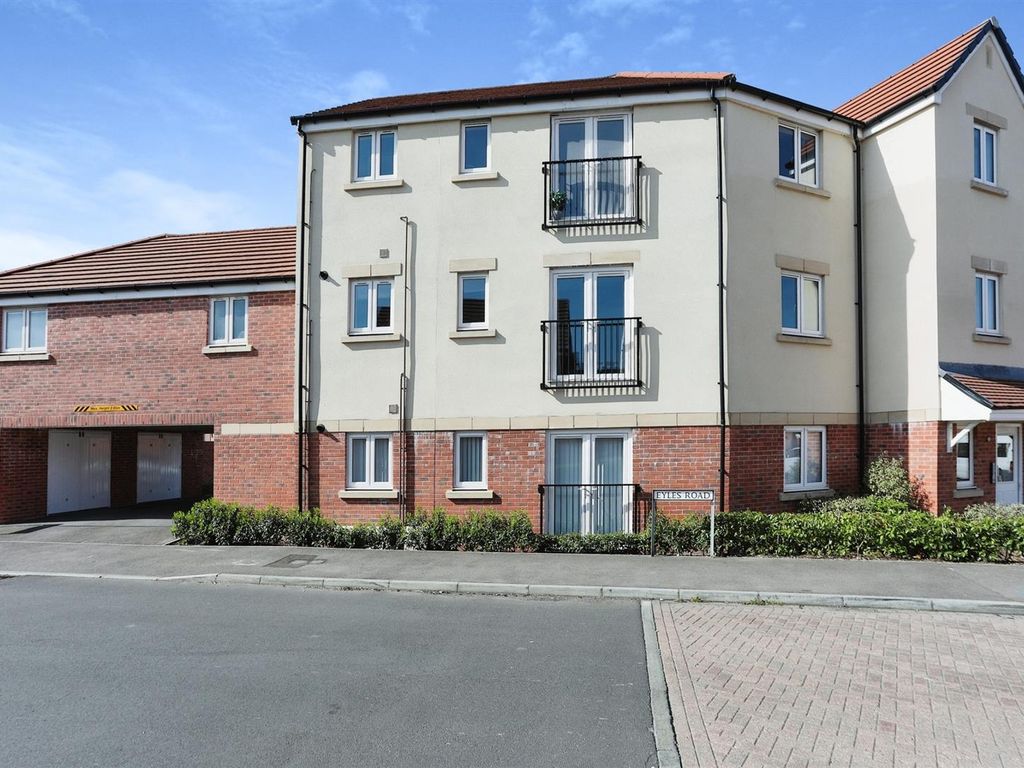 2 bed flat for sale in Shepperd Street, Tidworth SP9, £180,000 Zoopla