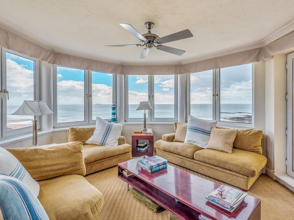 3 bed flat for sale in Caswell Bay Court, Caswell, Mumbles, Swansea SA3