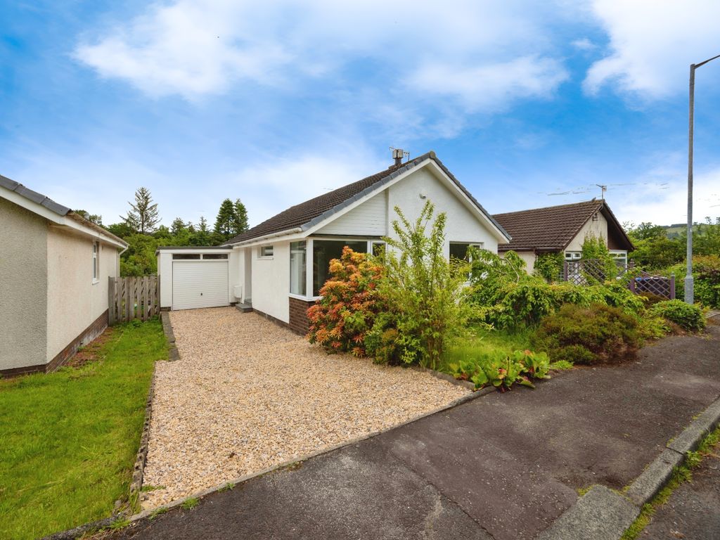 2 bed detached bungalow for sale in Kingsmuir Drive, Peebles EH45, £